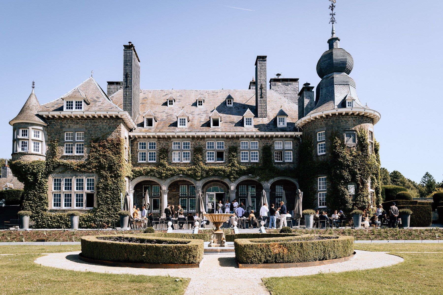 The Grand Pursuit, Belgium